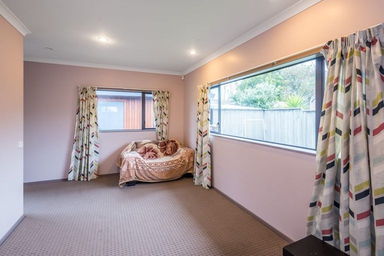 Photo of property in 5 Roseash Lane, Levin, 5510