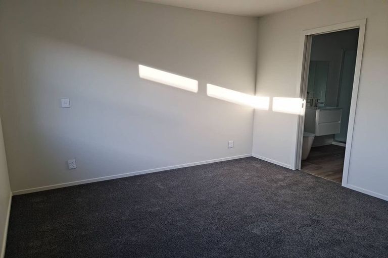 Photo of property in 11/35 Rata Street, Naenae, Lower Hutt, 5011