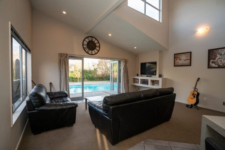 Photo of property in 19 San Priamo Place, Paraparaumu Beach, Paraparaumu, 5032
