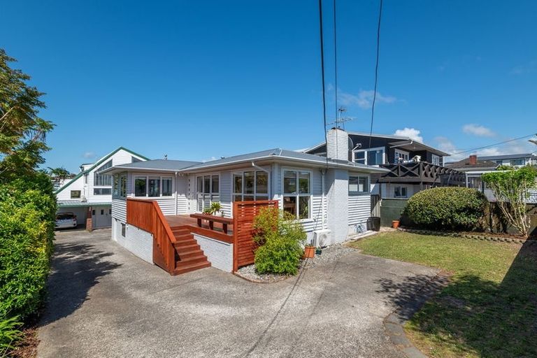 Photo of property in 1/30 Sunrise Avenue, Mairangi Bay, Auckland, 0630