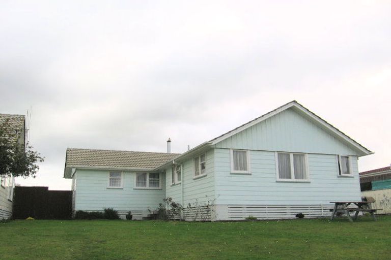 Photo of property in 36 Mccorkindale Street, Feilding, 4702