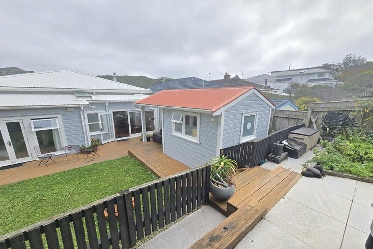 Photo of property in 87 Tiber Street, Island Bay, Wellington, 6023