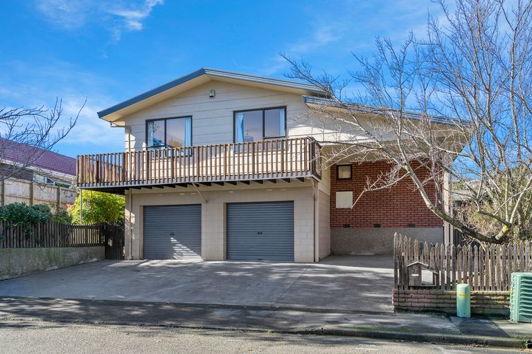Photo of property in 60 Palatine Terrace, Saint Martins, Christchurch, 8022