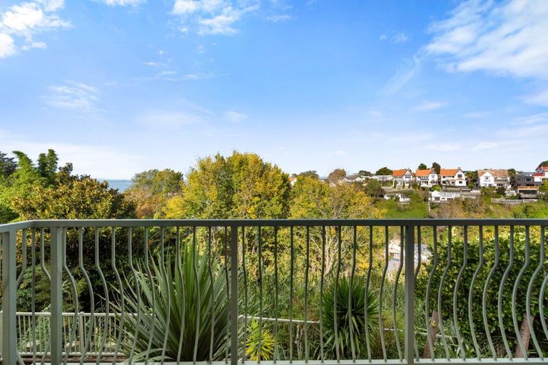 Photo of property in 13c Onslow Road, Bluff Hill, Napier, 4110