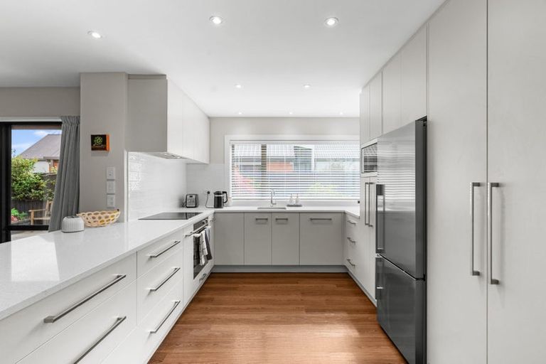 Photo of property in 10 Oregon Place, Burwood, Christchurch, 8061