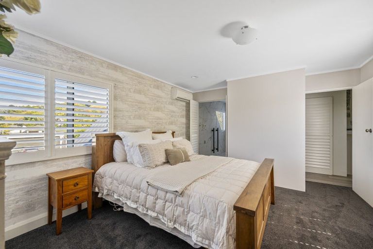 Photo of property in 37 Kent Terrace, Taradale, Napier, 4112