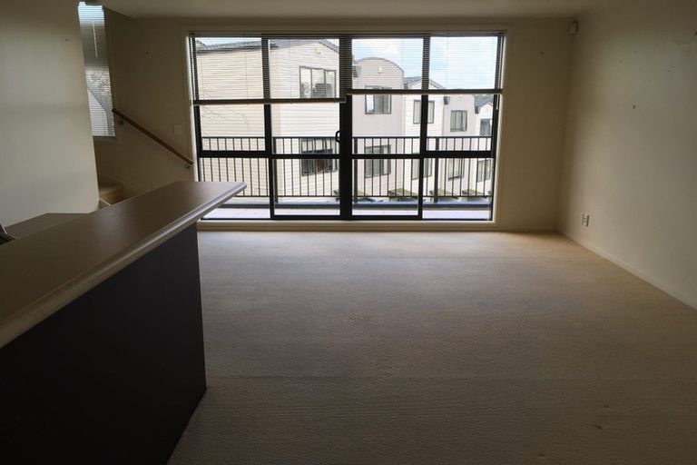 Photo of property in 18/8 Flynn Street, Birkdale, Auckland, 0626