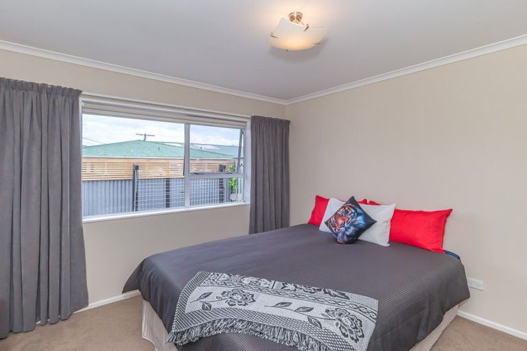 Photo of property in 25b Trafalgar Street, Levin, 5510