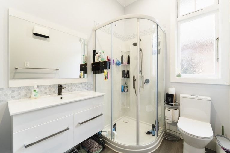 Photo of property in 267 Macandrew Road, Forbury, Dunedin, 9012