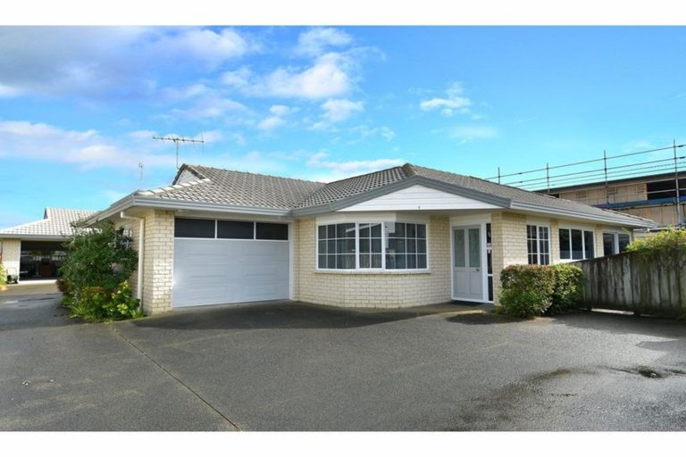 Photo of property in 2/448 Hibiscus Coast Highway, Orewa, 0931