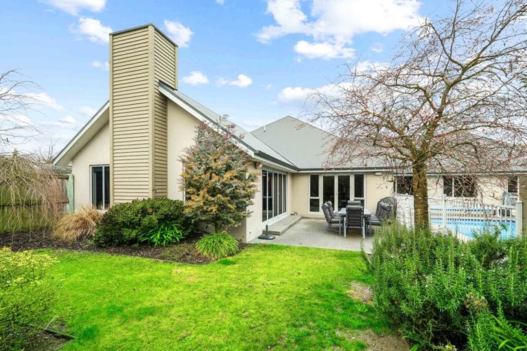 Photo of property in 12 Heaphy Court, Rolleston, 7614