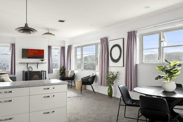 Photo of property in 14 Scotland Terrace, Green Island, Dunedin, 9018