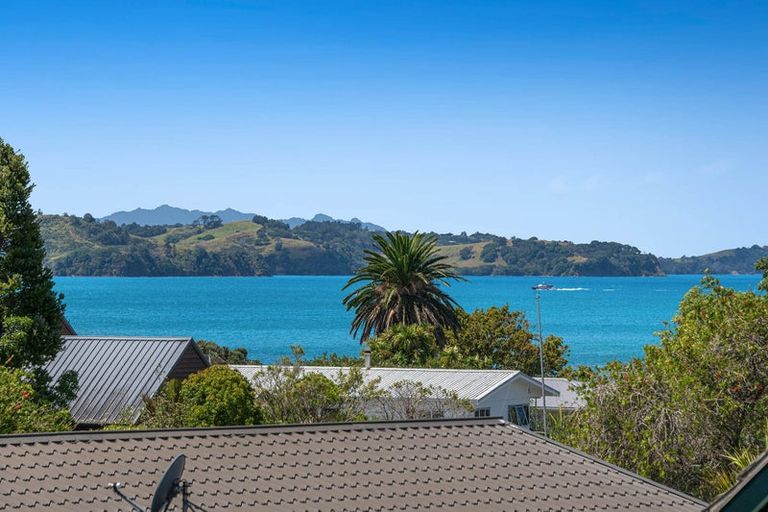 Photo of property in 22 Snells Beach Road, Snells Beach, 0920
