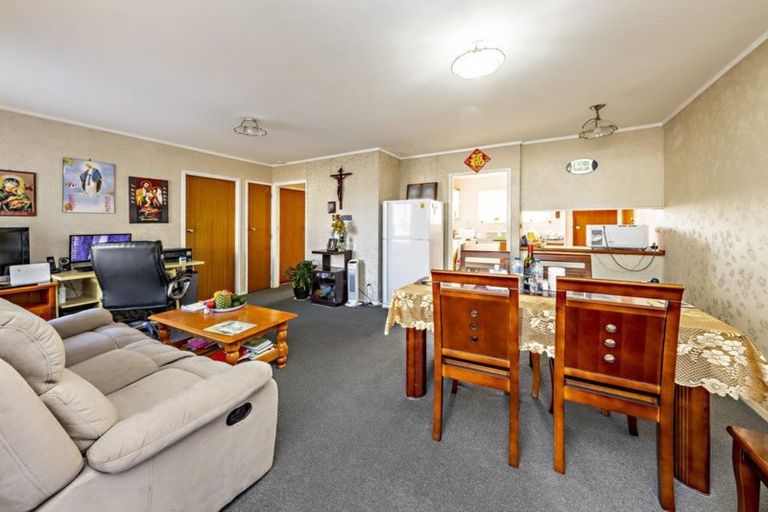 Photo of property in 1/96 Fitzroy Street, Papatoetoe, Auckland, 2104