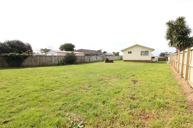 Photo of property in 87 Friedlanders Road, Manurewa, Auckland, 2102