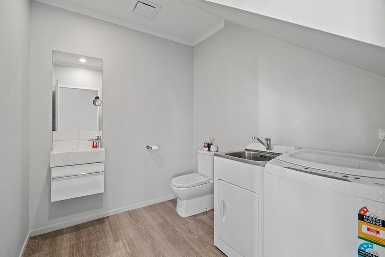 Photo of property in 52 Tippet Crescent, Wigram, Christchurch, 8025