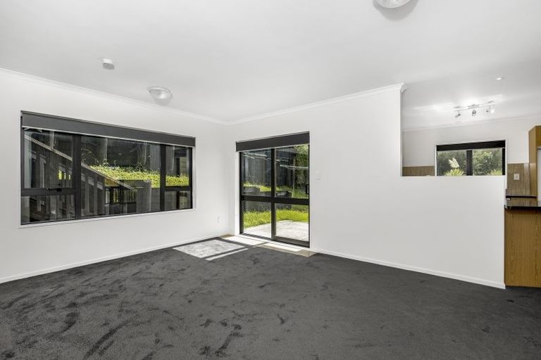 Photo of property in 125 Keri Vista Rise, Papakura, 2110