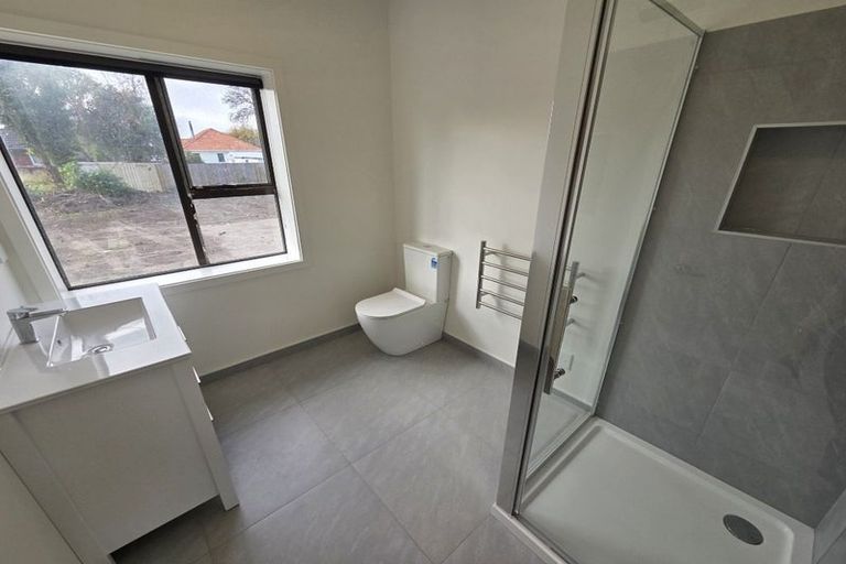 Photo of property in 629 Ferry Road, Woolston, Christchurch, 8023