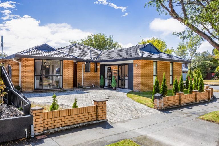 Photo of property in 81 Kedleston Drive, Avonhead, Christchurch, 8042