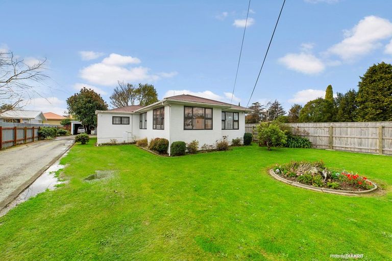 Photo of property in 30 Brooklyn Road, Carterton, 5713