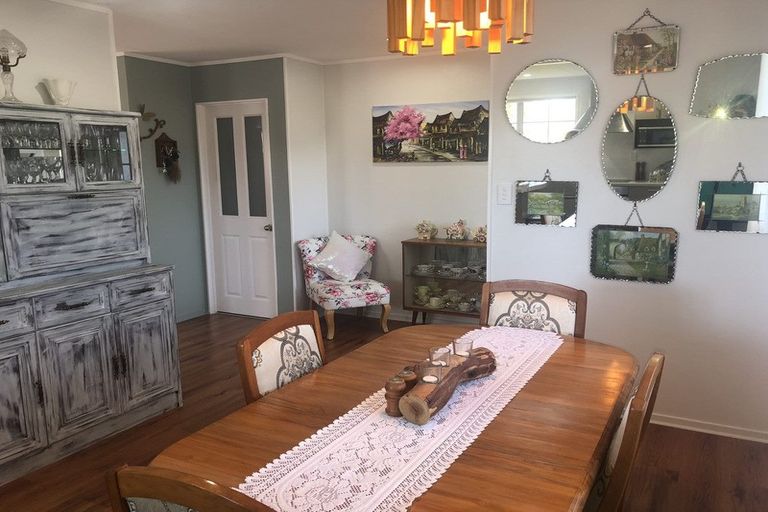 Photo of property in 6 Kokich Crescent, Onerahi, Whangarei, 0110