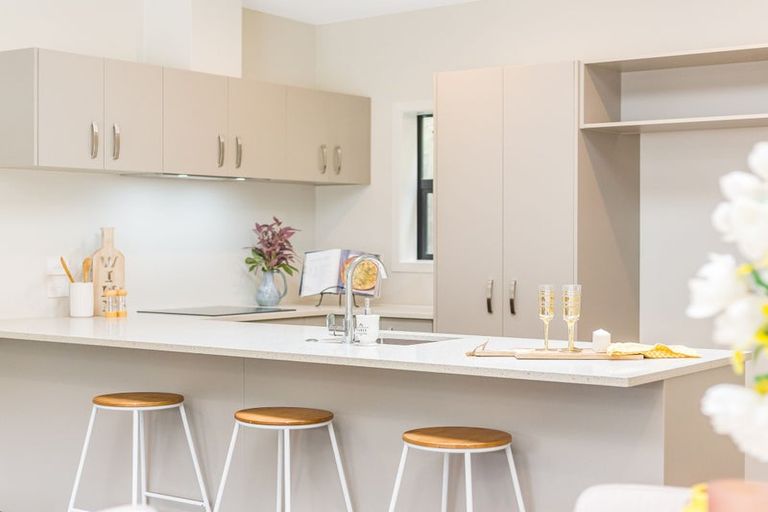 Photo of property in 8 Tradewinds Drive, Whitby, Porirua, 5024