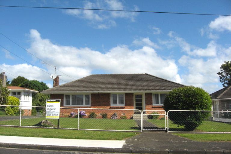 Photo of property in 6 Matheson Street, Papakura, 2110