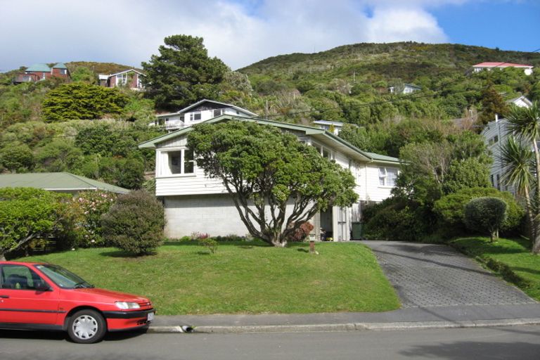 Photo of property in 132 Campbell Street, Karori, Wellington, 6012