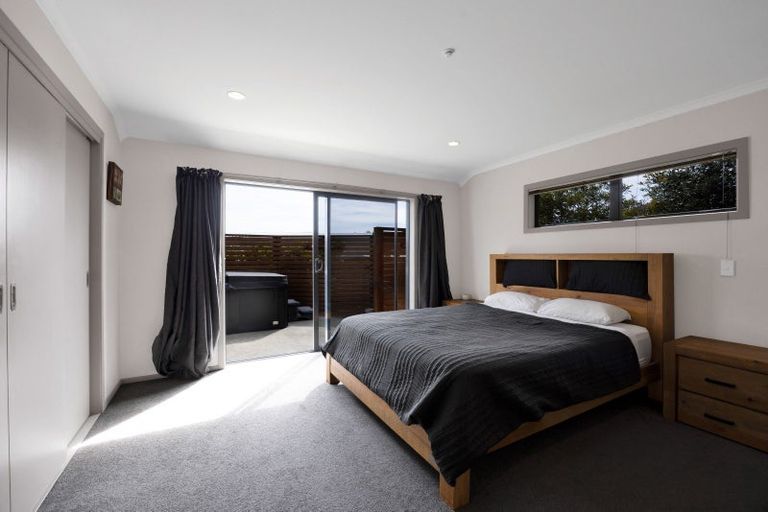 Photo of property in 5a James Drive, Bell Block, New Plymouth, 4312