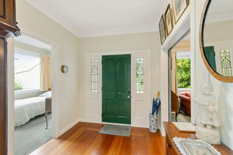 Photo of property in 12 Tisdall Street, Karori, Wellington, 6012