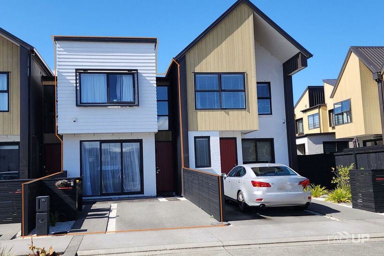 Photo of property in 15 Peihana Road, Hobsonville, Auckland, 0616