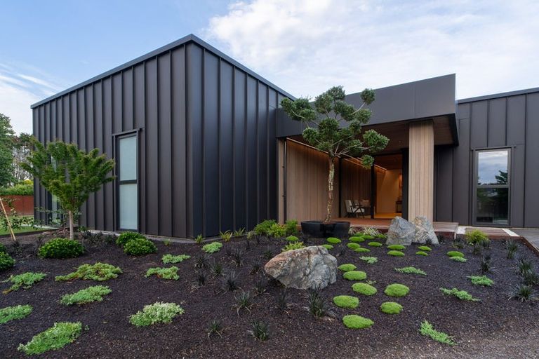 Photo of property in 9c Dalbeth Place, Matangi, Hamilton, 3284