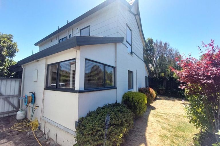 Photo of property in 25 Yellowstone Crescent, Burwood, Christchurch, 8083