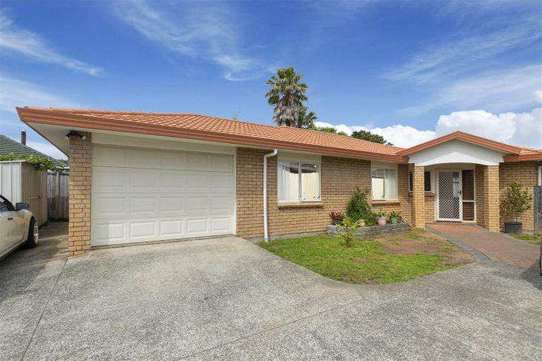 Photo of property in 79a Sturges Road, Henderson, Auckland, 0612