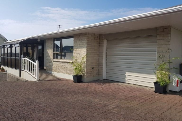 Photo of property in 506 Devon Street East, Strandon, New Plymouth, 4312