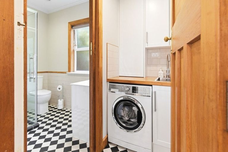 Photo of property in 5 Ryley Street, Owaka, 9535