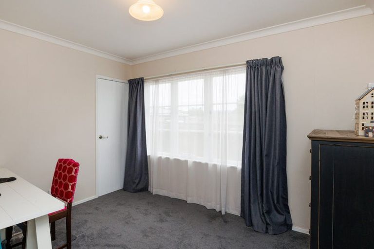 Photo of property in 394 Ruahine Street, Terrace End, Palmerston North, 4410