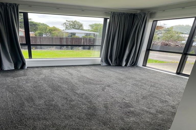 Photo of property in 26 Blankney Street, Hornby, Christchurch, 8042