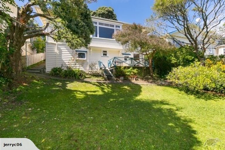 Photo of property in 66 Waipapa Road, Hataitai, Wellington, 6021