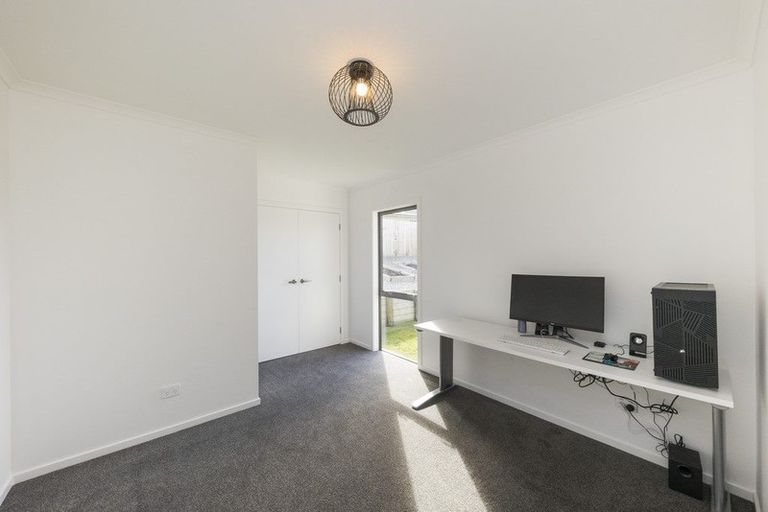 Photo of property in 18 Poplar Grove, Feilding, 4702