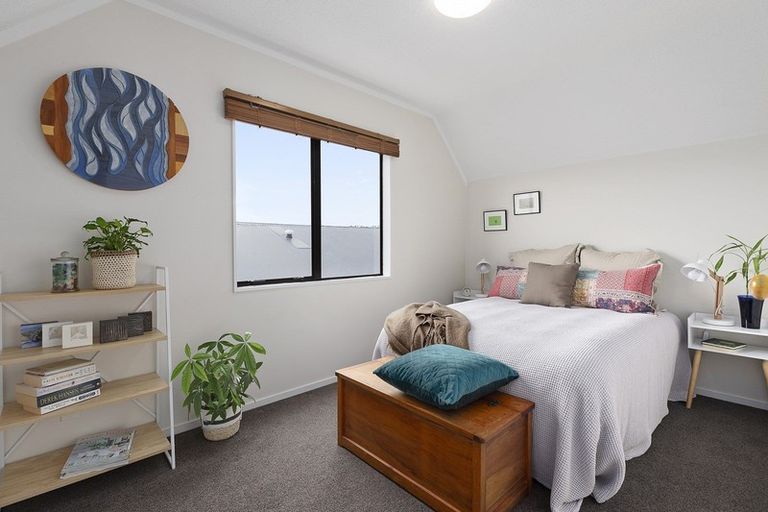 Photo of property in 43a Kauri Street, Miramar, Wellington, 6022