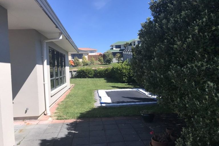 Photo of property in 12 The Masthead, Whitby, Porirua, 5024