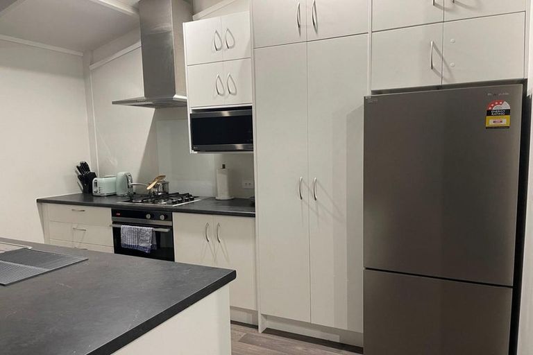 Photo of property in 84a Queens Road, Glen Avon, New Plymouth, 4312