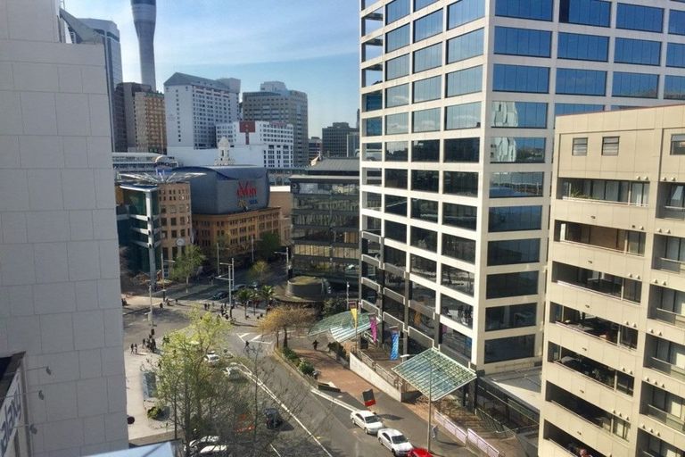 Photo of property in 17 Wakefield Road, Favona, Auckland, 2024