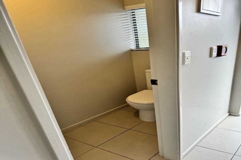 Photo of property in 1/7 Robins Road, Judea, Tauranga, 3110
