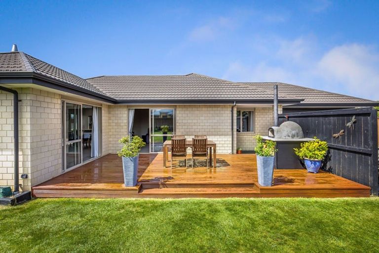 Photo of property in 111 Lowes Road, Rolleston, 7614