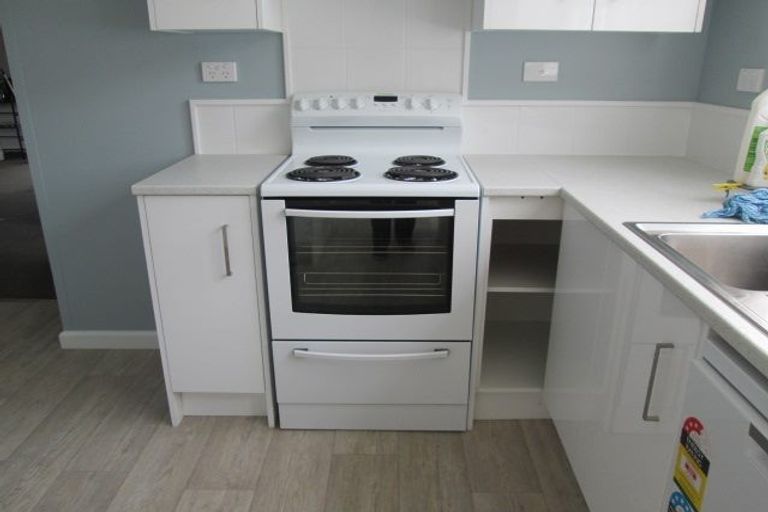 Photo of property in 67 Marine Parade, Paraparaumu Beach, Paraparaumu, 5032