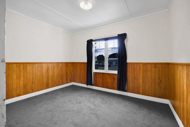Photo of property in 52 Kawei Road, Ohawe, Hawera, 4671