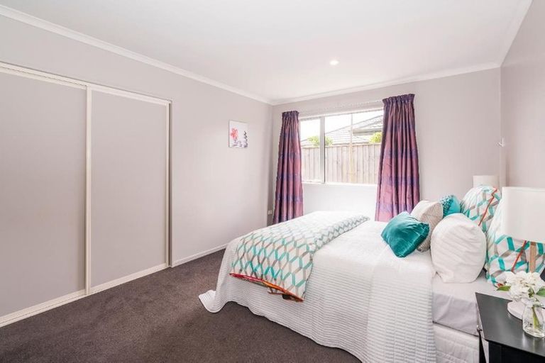 Photo of property in 1 Millpark Place, Northwood, Christchurch, 8051