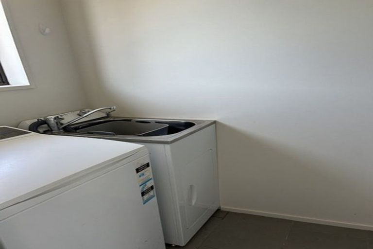 Photo of property in 1297 Papamoa Beach Road, Papamoa Beach, Papamoa, 3118